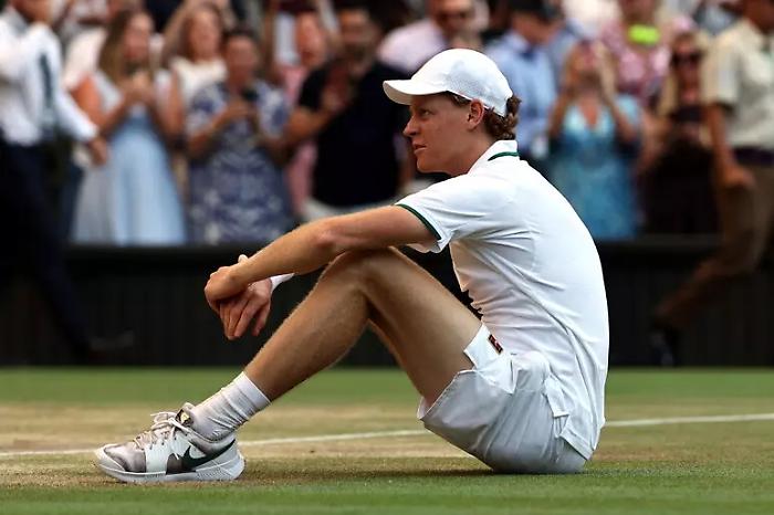 Jannik Sinner rinuncia alla trasferta asiatica: salta lo Shanghai Masters e si complica la corsa al numero 1