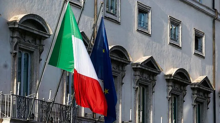 Energia, piano da 14,4 miliardi nel 2027-2028: cosa cambia per famiglie e imprese