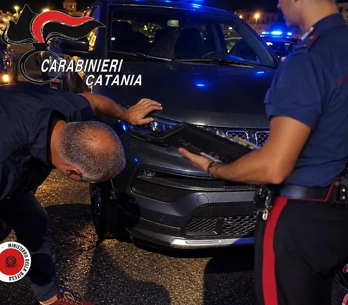 Denuncia il furto dell'auto che poi ritrova ma chiusa a chiave: arrestato l'ex compagno