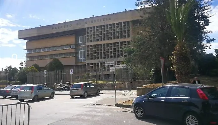 Operaio morto in cantiere, due indagati per omicidio colposo