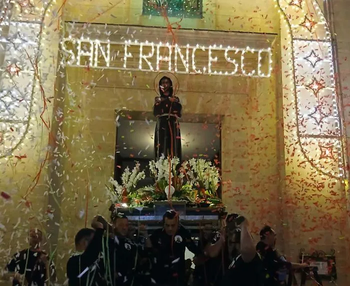 Ragusa, festa grande in citt&agrave; per onorare San Francesco d'Assisi