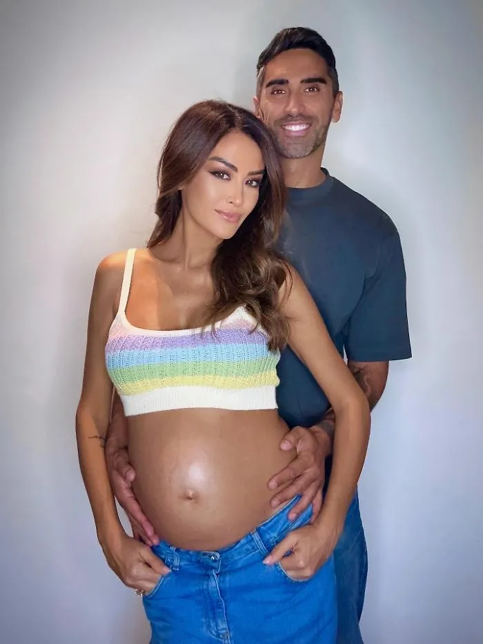 Giorgia Palmas e Filippo Magnini aspettano un altro figlio: la vita &egrave; davvero sorprendente