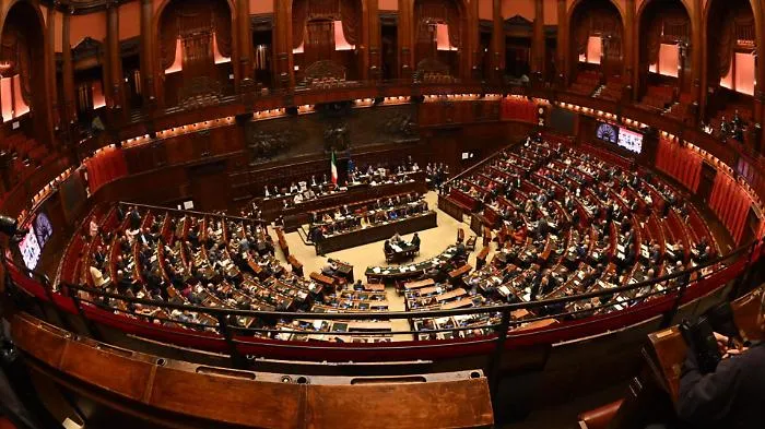 Scontro sull&rsquo;antimafia, &egrave; bagarre tra FdI e M5S sul caso Scarpinato