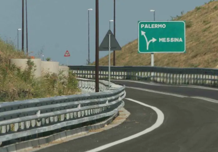Autostrade siciliane, quali tratti rischiano i 60 km/h e perch&eacute;