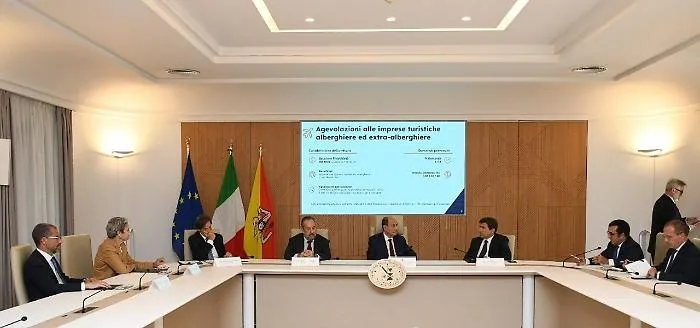 Regione, controlli antimafia a finanziamenti, beneficiari e fornitori: firmato protocollo con Irfis FinSicilia e quattro Prefetture