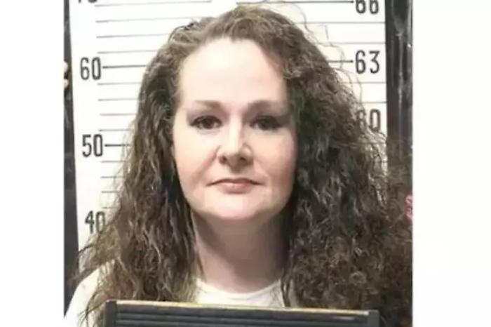 Christa Pike torna in carcere dopo l&rsquo;esecuzione fallita: cure, indagine e futuro della condanna