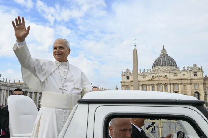 Papa Leone XIV sar&agrave; ricoverato domani per l'intervento al polmone
