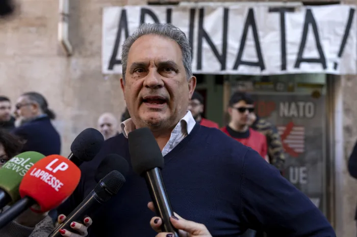 A Roma si candida il leader di Forza Nuova condannato per l'assalto alla Cgil