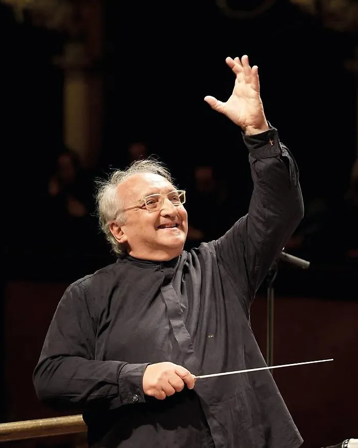 Tra terrore e speranza il Requiem di Verdi inaugura la stagione del Teatro Massimo Bellini