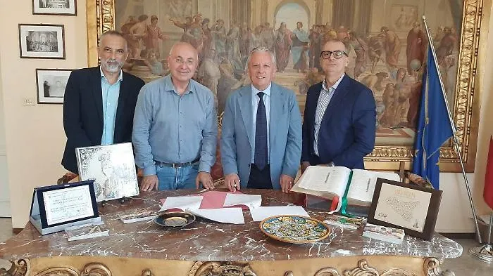 Canicattini Bagni e WindTre insieme per &ldquo;Borghi Connessi&rdquo;: firmato il protocollo per la crescita digitale