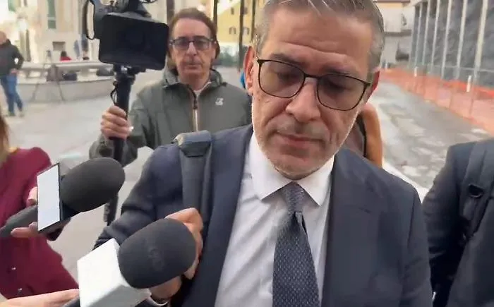 Corruzione, Giuseppe Lombardo per 3 ore davanti al gip: &laquo;Non ho imposto io l&rsquo;assunzione&raquo;