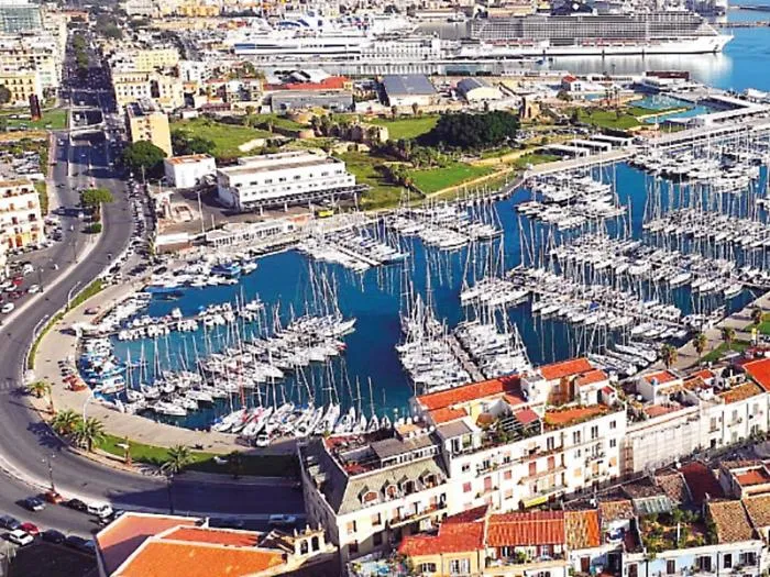 Porti di Palermo e Termini Imerese: c&rsquo;&egrave; l&rsquo;intesa sulla sicurezza, ma dura sei mesi