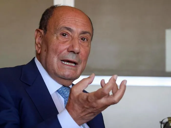 I guai della maggioranza, indagati in tutti i partiti: l&rsquo;irritazione di Schifani