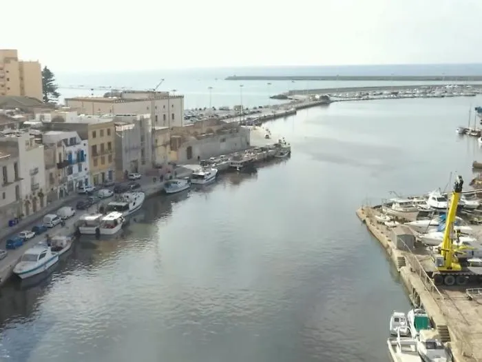 A Mazara del Vallo pericoli al porto: navigazione limitata