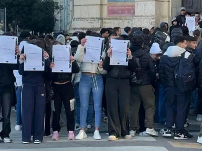 Caso Rizza, il sindaco Italia: &laquo;Noi non siamo come voi, siamo per bene&raquo;