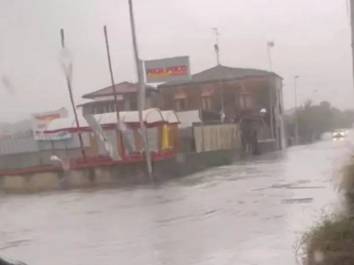 Via Fisichelli &ldquo;nuova&rdquo;, ma &egrave; sempre un... fiume 