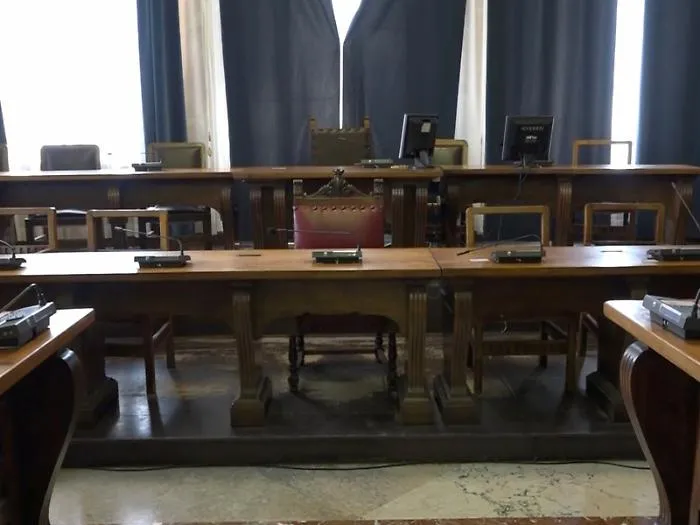 &laquo;Niente commissione per applaudire Cateno&raquo;