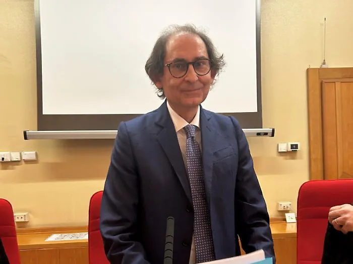  Catania, il "primo giorno" di lavoro di Porracciolo: &laquo;La mia porta sempre aperta&raquo;