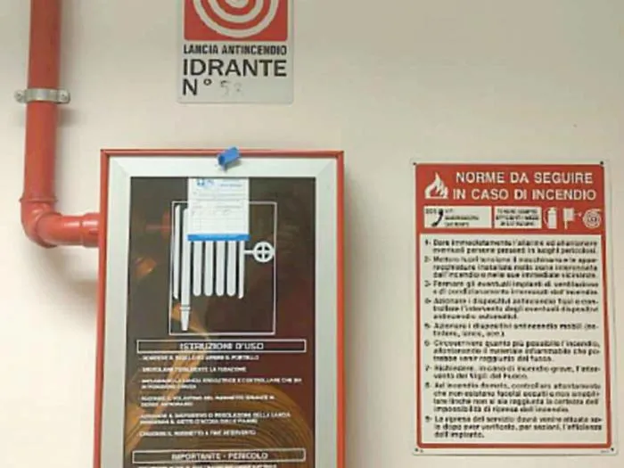Palermo, allarme all'istituto comprensivo "Siragusa": diffida al Comune sugli impianti antincendio, problemi di infiltrazioni e guasti