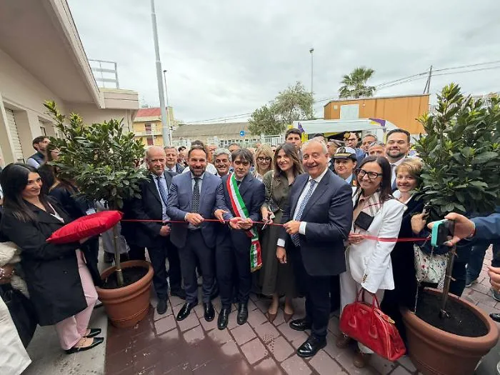 Nell&rsquo;ex Poliambulatorio inaugurata la nuova Casa di Comunit&agrave;: &laquo;Pi&ugrave; servizi per la gente&raquo;