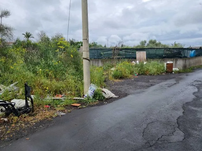 &laquo;Via del Pozzo paralizzata e abbandonata&raquo;