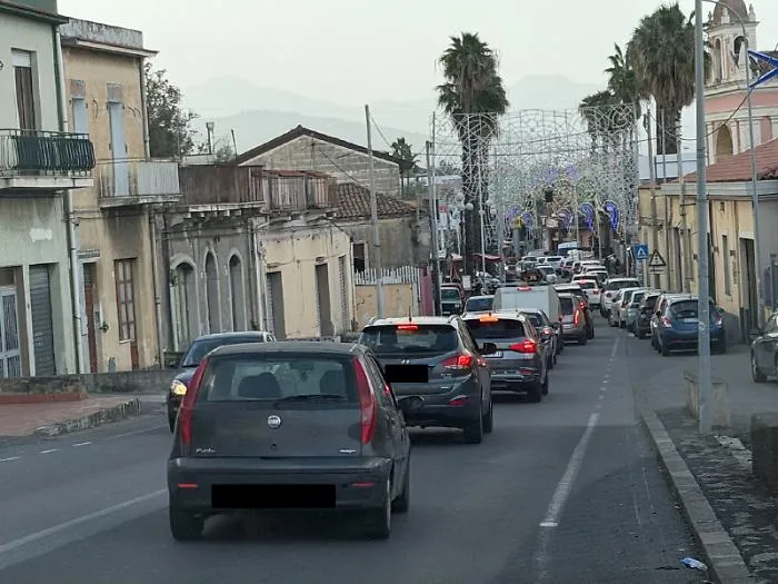 Traffico in tilt all&rsquo;ingresso nord tra S. Maria la Strada e Riposto