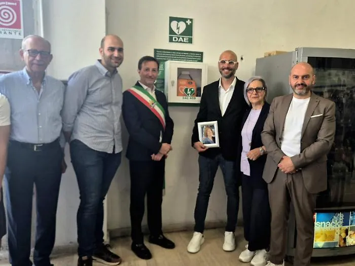 Il dolore diventa solidariet&agrave;: la famiglia Motta dona tre defibrillatori