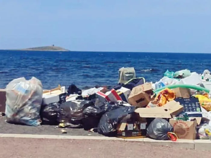 &laquo;Non solo Mondello, interventi in tutte le borgate marinare&raquo;: richiesta di pulizie straordinarie sulla costa