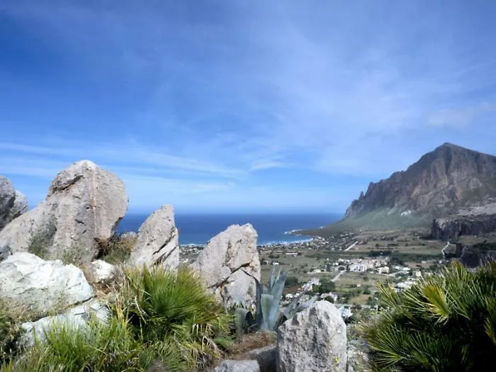 Un altro polmone naturale riapre i battenti per uno spettacolo tra collina e mare