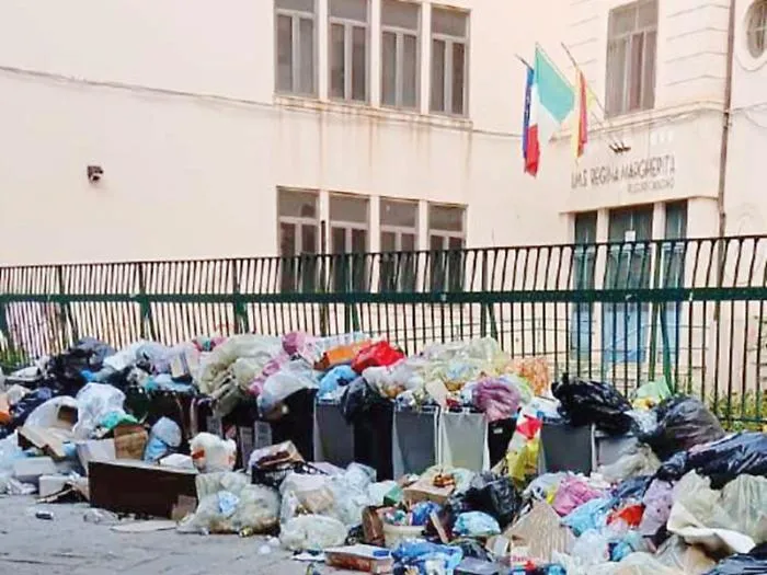 Rifiuti, le 151 discariche censite da Rap: in arrivo 100 foto trappole, ma resta il nodo dello stop all'impianto di Bellolampo