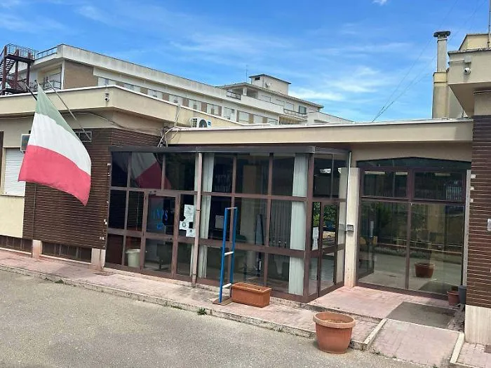 Chiude lo sportello Inps, sindacati allarmati