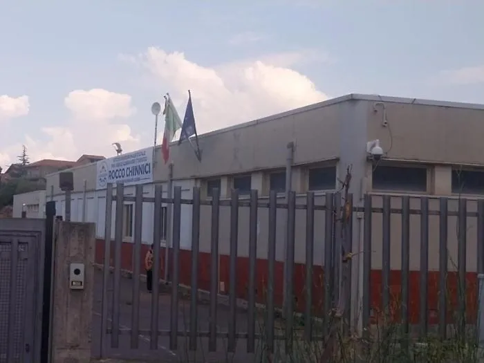 Furti e atti vandalici: scuole nel mirino
