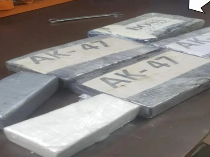 Il chiosco vicino l&rsquo;ospedale e quell&rsquo;incontro coi narcos: &laquo;Ti porto 20 chili di lemon&raquo;