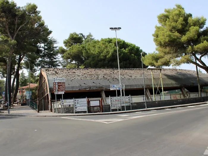 A Nicolosi abbandono e degrado per la pista di pattinaggio ma il restyling &egrave; pronto