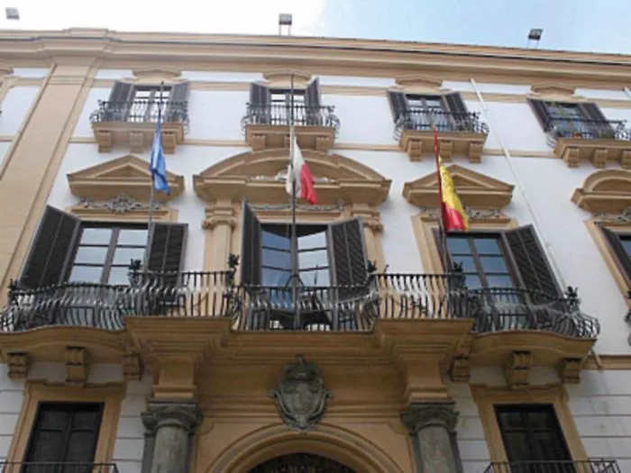 Fondi persi e partecipate, la Relazione &laquo;pericolosa&raquo; di Lagalla: in consiglio comunale i nodi dell'amministrazione