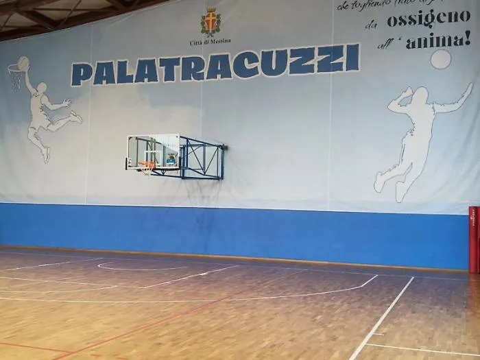 Caos impianti sportivi: societ&agrave; di basket e volley sul piede di guerra