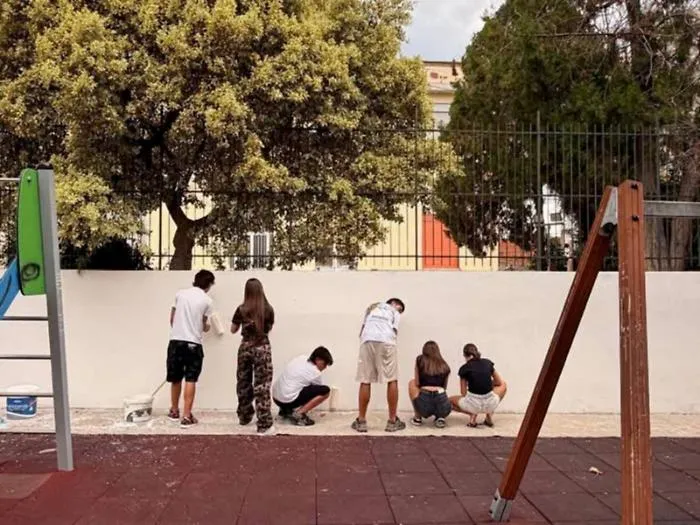 Una lezione di senso civico che rigenera l'intera citt&agrave;