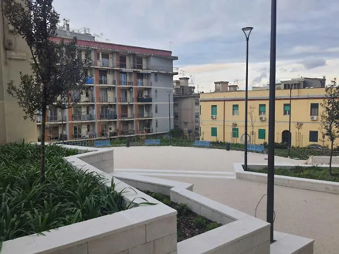 Il nuovo volto di Messina: dalle baracche vicino alle mura cinquecentesche a una nuova strada