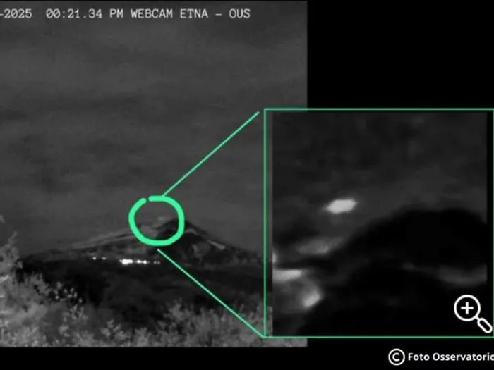Mistero nei cieli di Sicilia: tutti i Fenomeni Non Identificati e l'Etna regina di avvistamenti