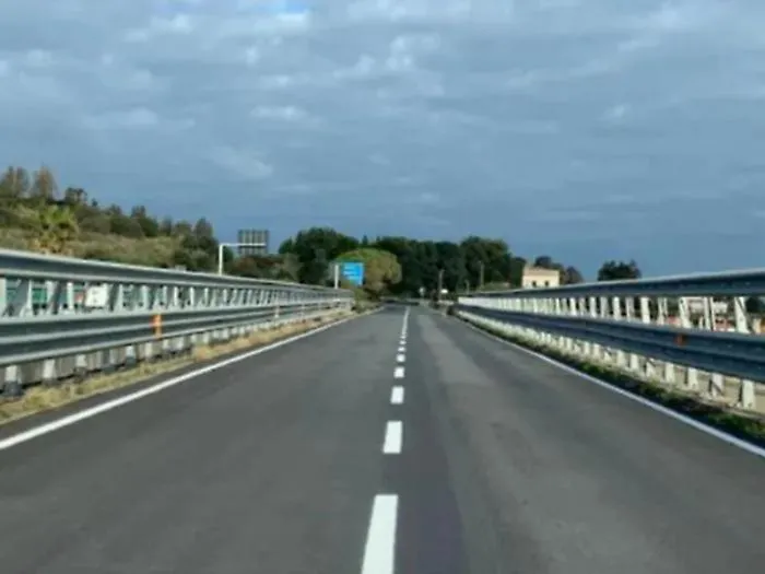 Pi&ugrave; &ldquo;occhi elettronici&rdquo; per vigilare su Panoramica e via Consolare Pompea