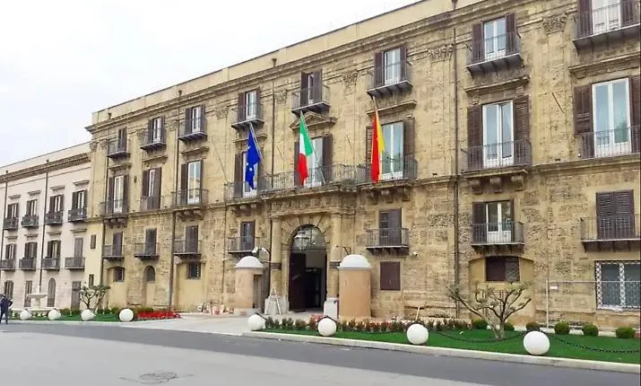 Alla Regione evitare la corsa degli analfabeti