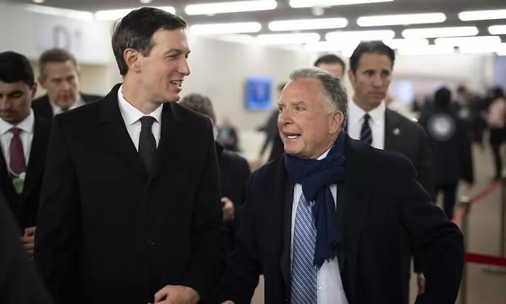 Gli inviati di Trump Witkoff e Kushner a Mosca con un jet privato: sar&agrave; pace tra Russia e Ucraina?