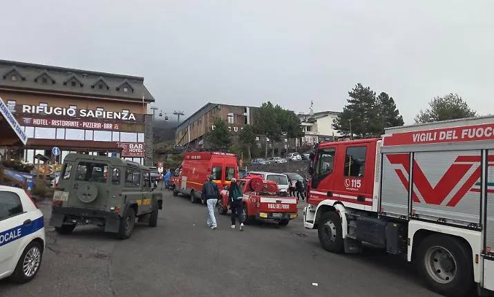 Dalla &laquo;fessurazione&raquo; parte la perdita di gas: al Rifugio Sapienza le indagini sui tre intossicati