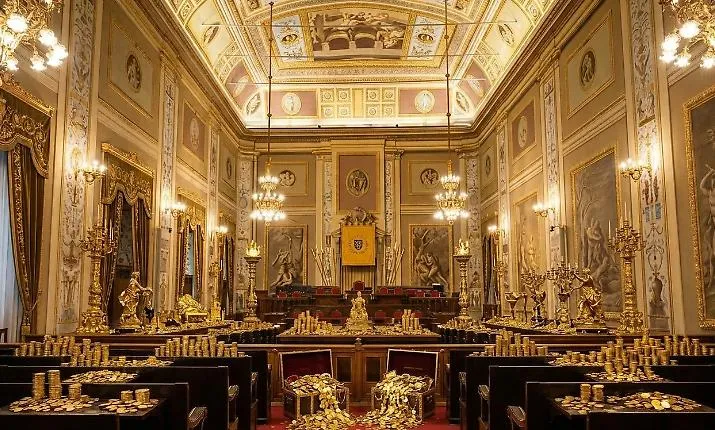 Ex province: l'Assemblea regionale siciliana dice &laquo;s&igrave;&raquo; agli stipendi d&rsquo;oro