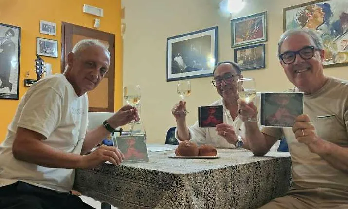 Il lato oscuro della luna dei Pink Floyd diventa siciliano
