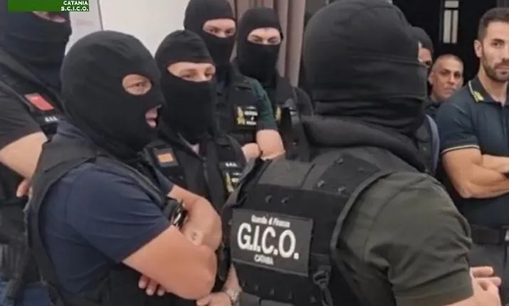 Quegli incontri del boss dei Nardo con il &ldquo;prestanome&rdquo; degli Ercolano